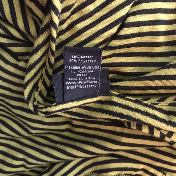 Nomadic Traders Size Medium - Picture 6 of 6